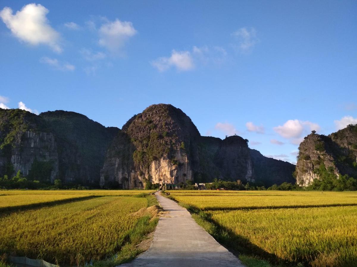 Tam Coc Lotus Flower Homestay Ninh Binh Exterior photo